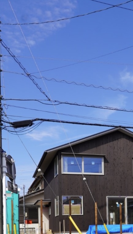千葉での家づくり-千葉県-千葉市-注文住宅-一級建築士事務所-設計事務所-建築家-高性能住宅-高断熱高気密-heat20g2-耐震等級3-許容応力度設計-断熱等級6-長期優良住宅-住まい-家-木造-木の家-木箱プロジェクト-難しくない家-断熱等級6（UA値0.46｜HEAT20 G2～G3水準）-耐震等級3（許容応力度設計）-値0.7以下（気密性能／中間測定時）-長期優良住宅対応-一次エネルギー消費量等級6／ZEH対応可／BELS評価対応可-高耐久仕様-気密測定