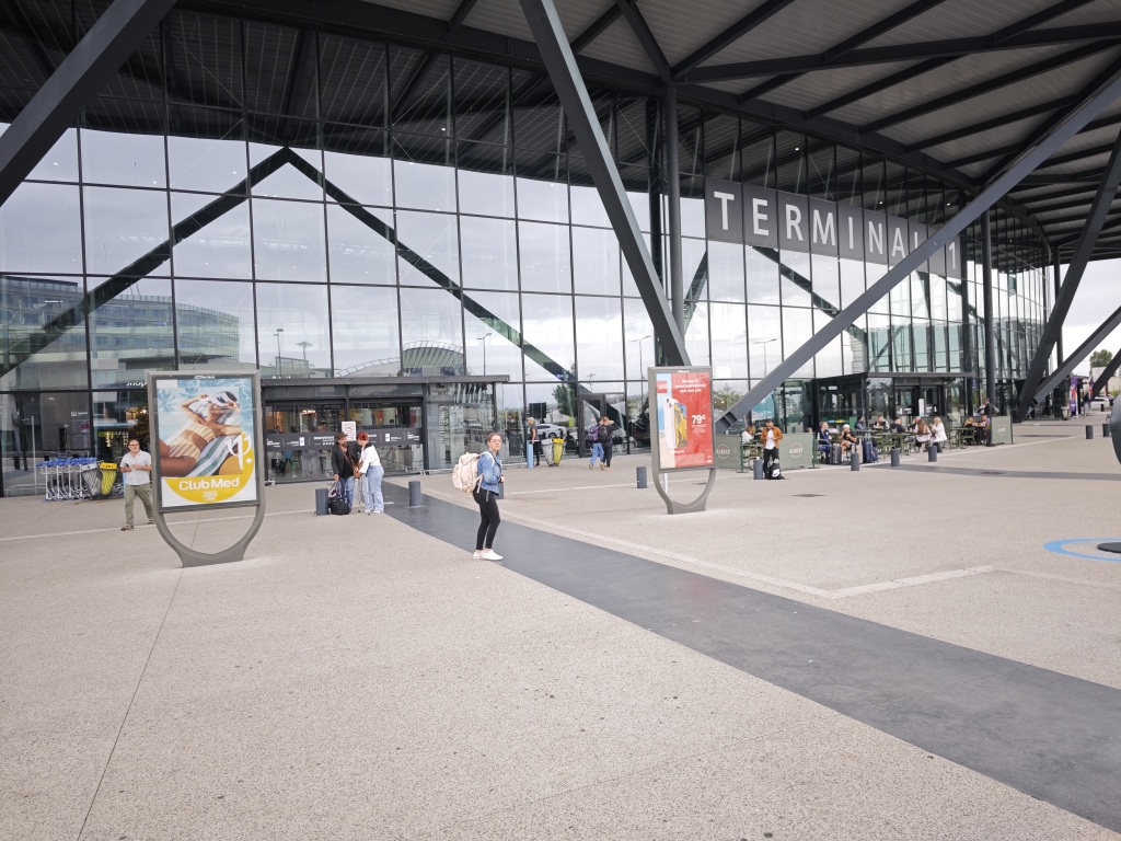 Aeroport de Lyon - Motor Trip par Restaurant / Bar Le Motor Grill