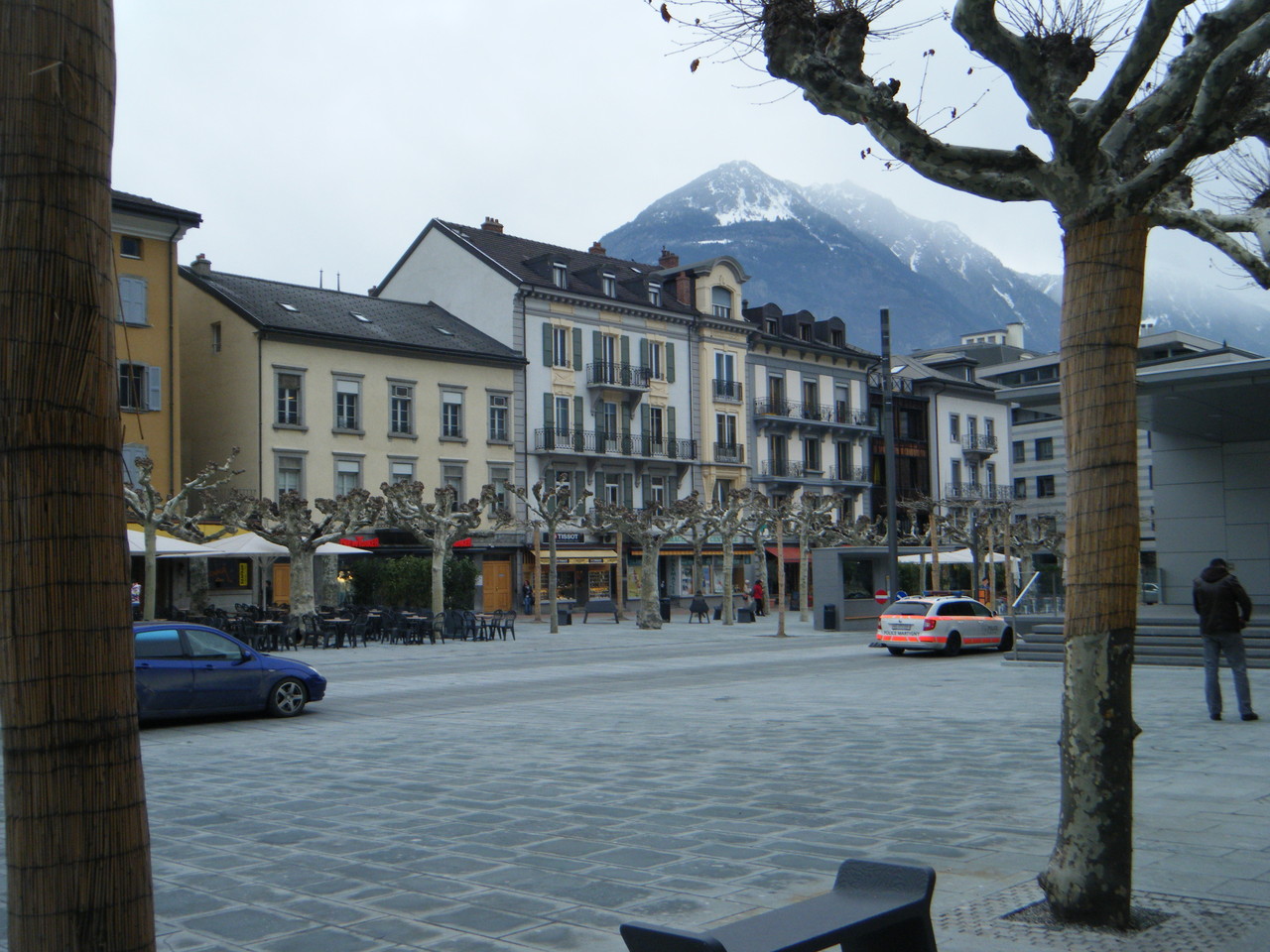 Vue sur la place centrale