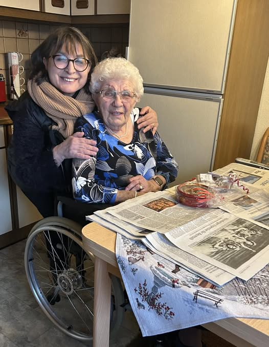 Unsere Annelie Dollansky feiert heute ihren 99. Geburtstag! - Frauen-Union Zirndorf
