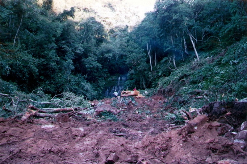 1992年完成の灌漑施設工事１