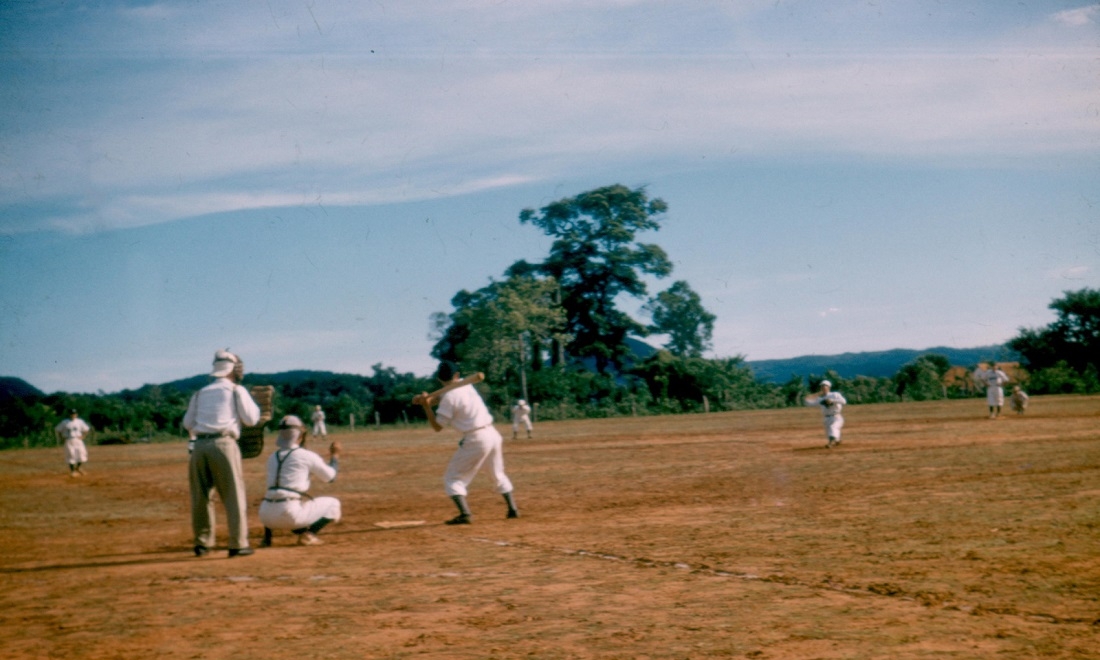 戦後長らく野球は主要なスポーツの一つだった。1958年ごろ撮影