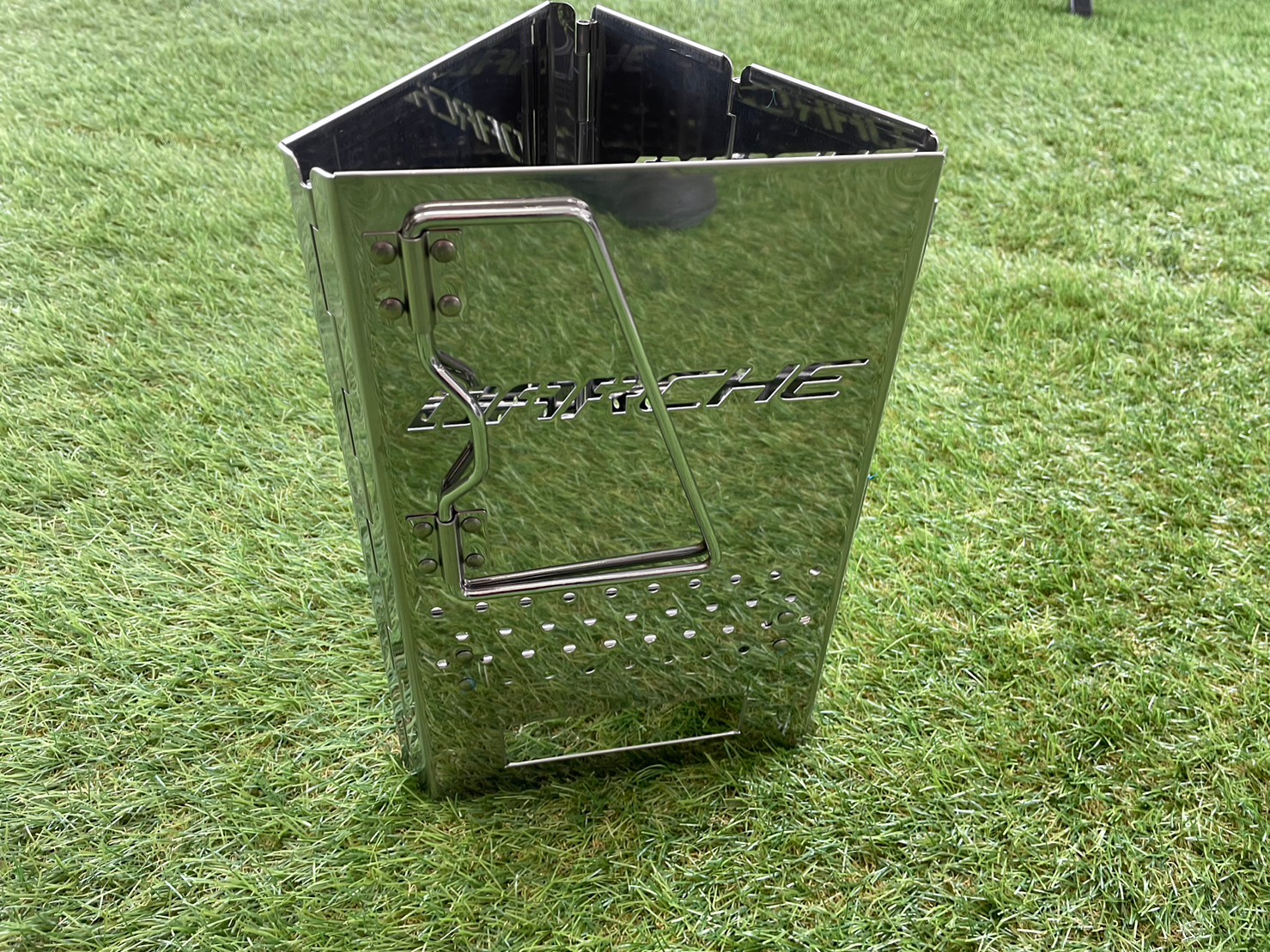 BBQ CHARCOAL STARTER/DARCHE DARCHE 高品質なルーフテントや展開面積世界最大級のカーサイドオーニングなど