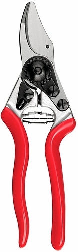 Die Gartenschere Felco 6 ist die "Kleine" von Felco - die perfekte Schere für Frauenhände. www.the-golden-rabbit.de