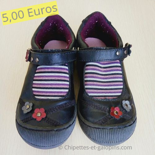 Chaussures fille T26 - Chipettes-et-Galopins