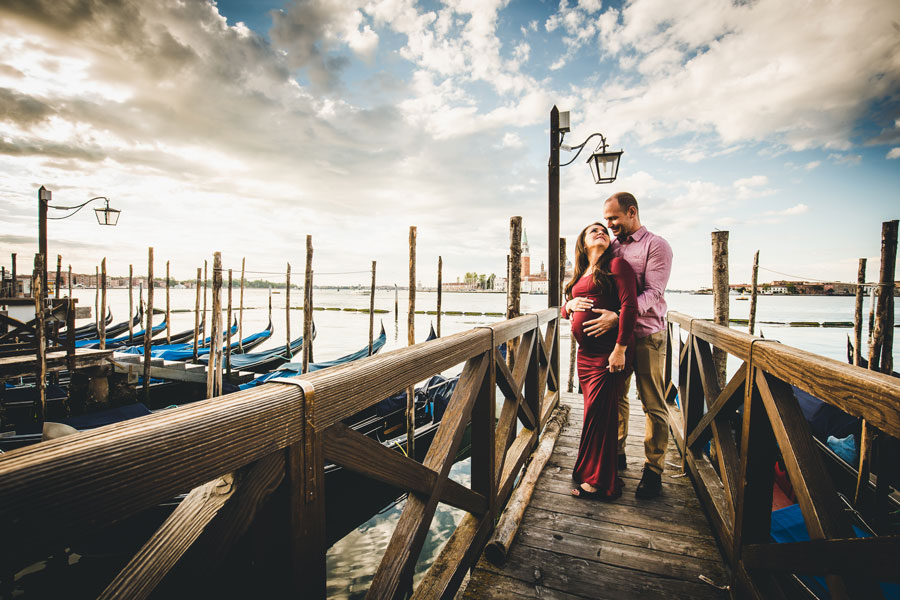 Servizio Fotografico di Gravidanza in Piazza San Marco