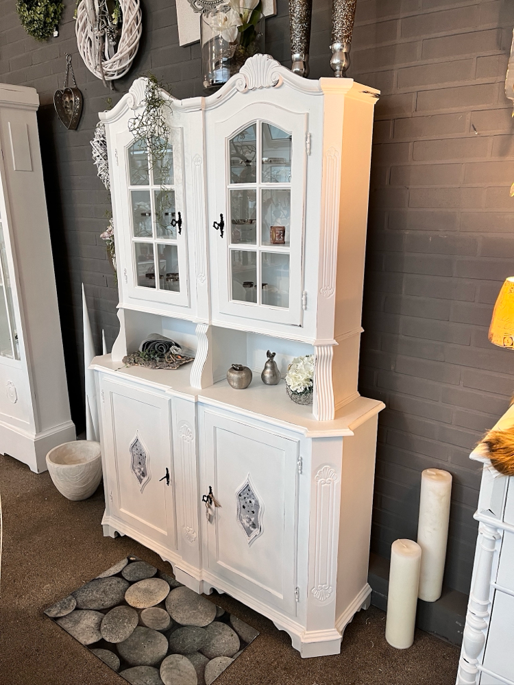 590 €, Breite 138 x Höhe 203 x Tiefe 40 cm, Höhe Unterteil: 89 cm, Höhe Oberteil: 114 cm