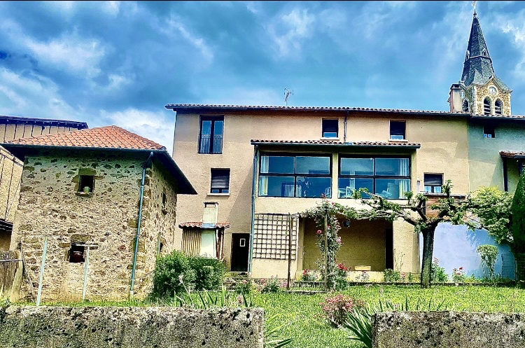 Gîte Un Pas Vers Soi - Livinhac Le Haut - vue du bas du jardin
