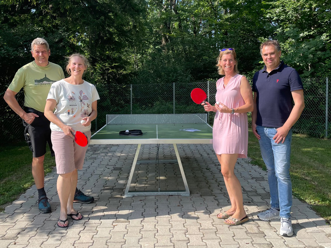 Tischtennisplatte