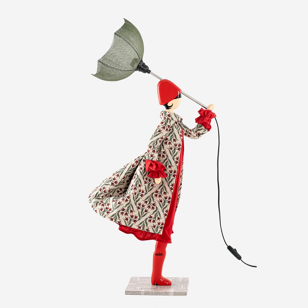 Handgefertigte SKITSO Figurenlampe Detailansicht Kleid und Design – exklusive Tischlampe Schweiz