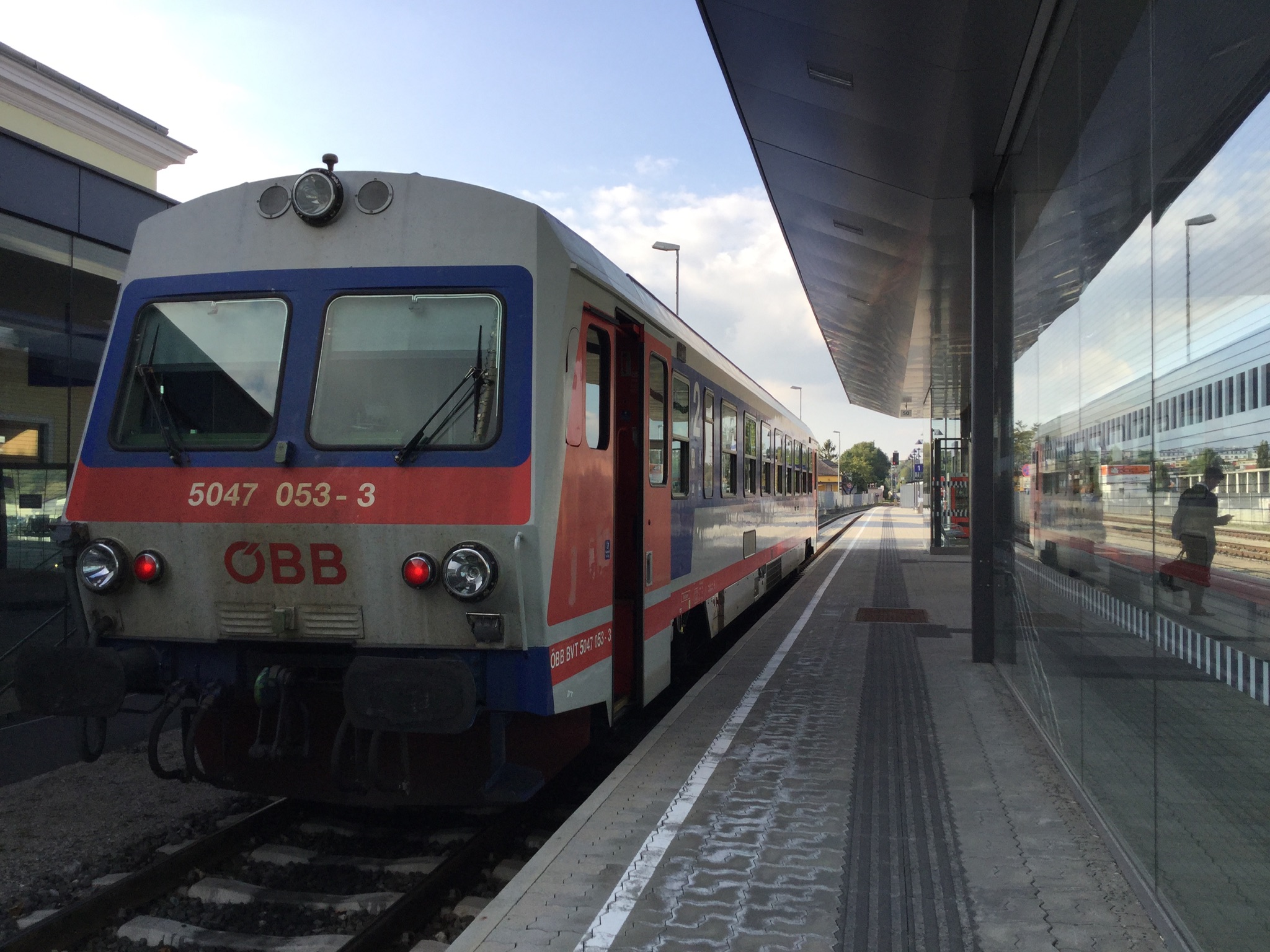 ハンガリー ショプロンの帰路 オーストリア鉄道Mattersburg駅へ長男を送る（2019年10月7日）