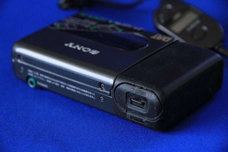 SONY WMD-DT1 DAT WALKMAN Portable Cassette Player Shinji For SONY WMD-DT1 DAT WALKMAN Portable Cassette Player Shinji For