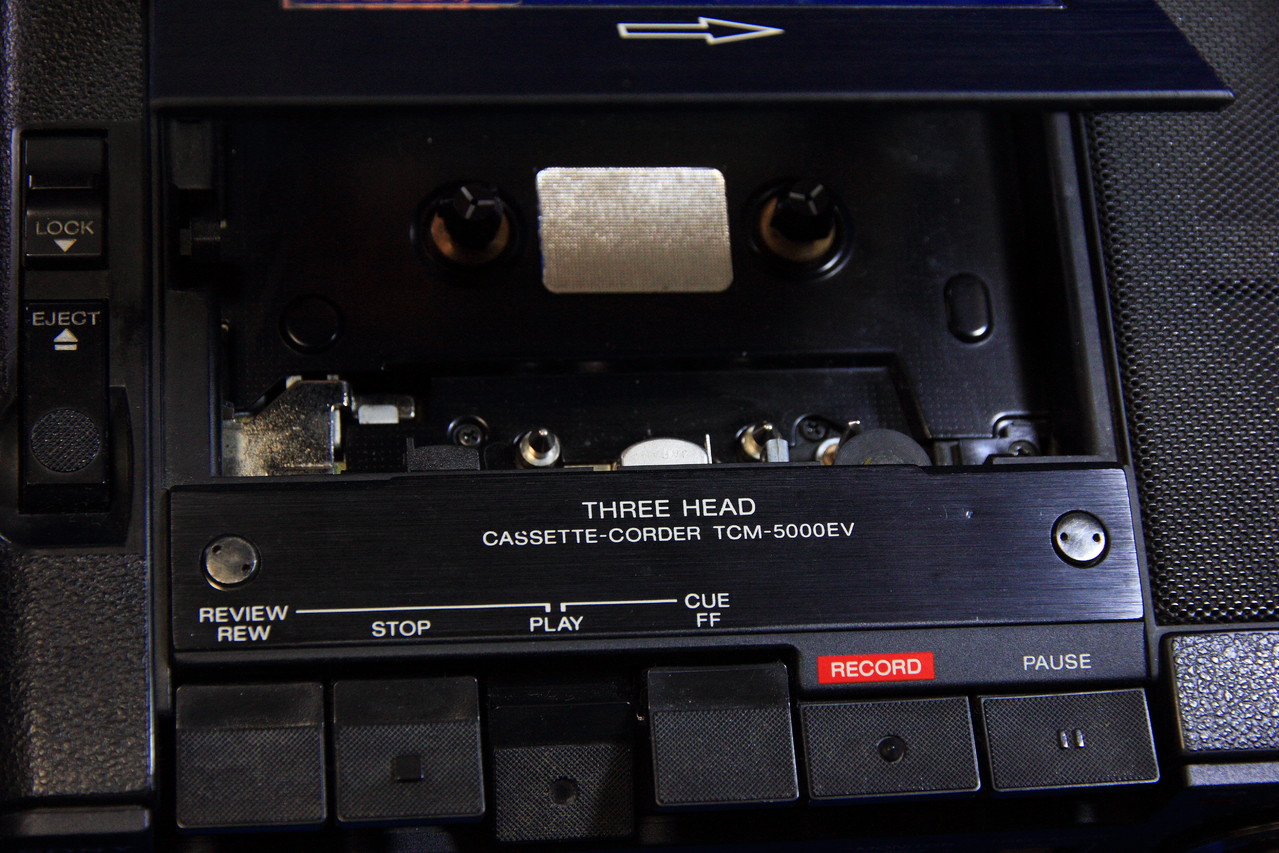 SONY TCM-5000EV Business Densuke - Studio RUM サイト SONY TCM-5000EV Business Densuke - Studio RUM サイト