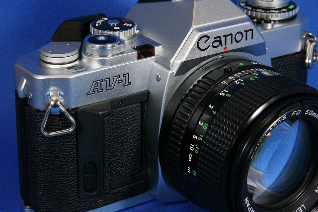 Canon AV-1 - Studio RUM サイト Canon AV-1 - Studio RUM サイト