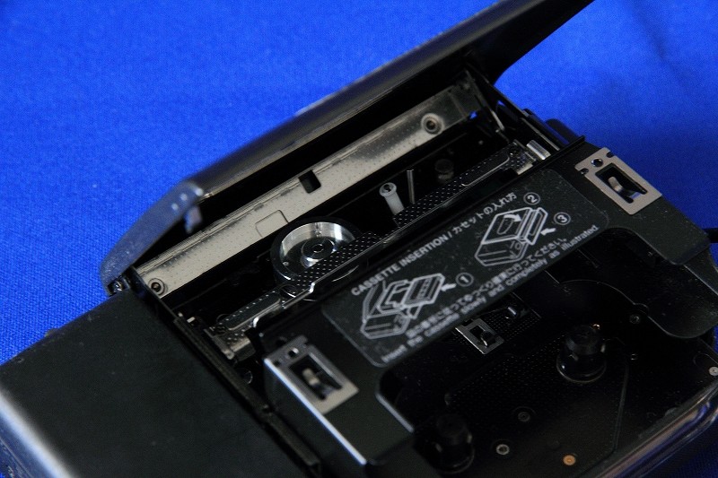 WMD-DT1 DAT Walkman - Studio RUM サイト WMD-DT1 DAT Walkman - Studio RUM サイト