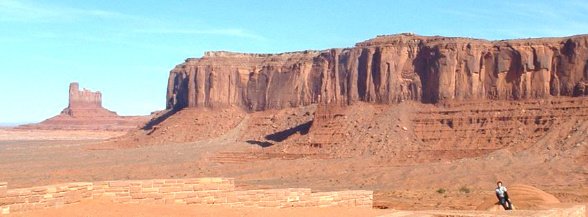 モニュメントバレー（Monument Valley Navajo Tribal Park）アリゾナ州