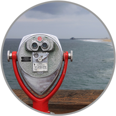 looking glass mit Ausblick auf's Meer