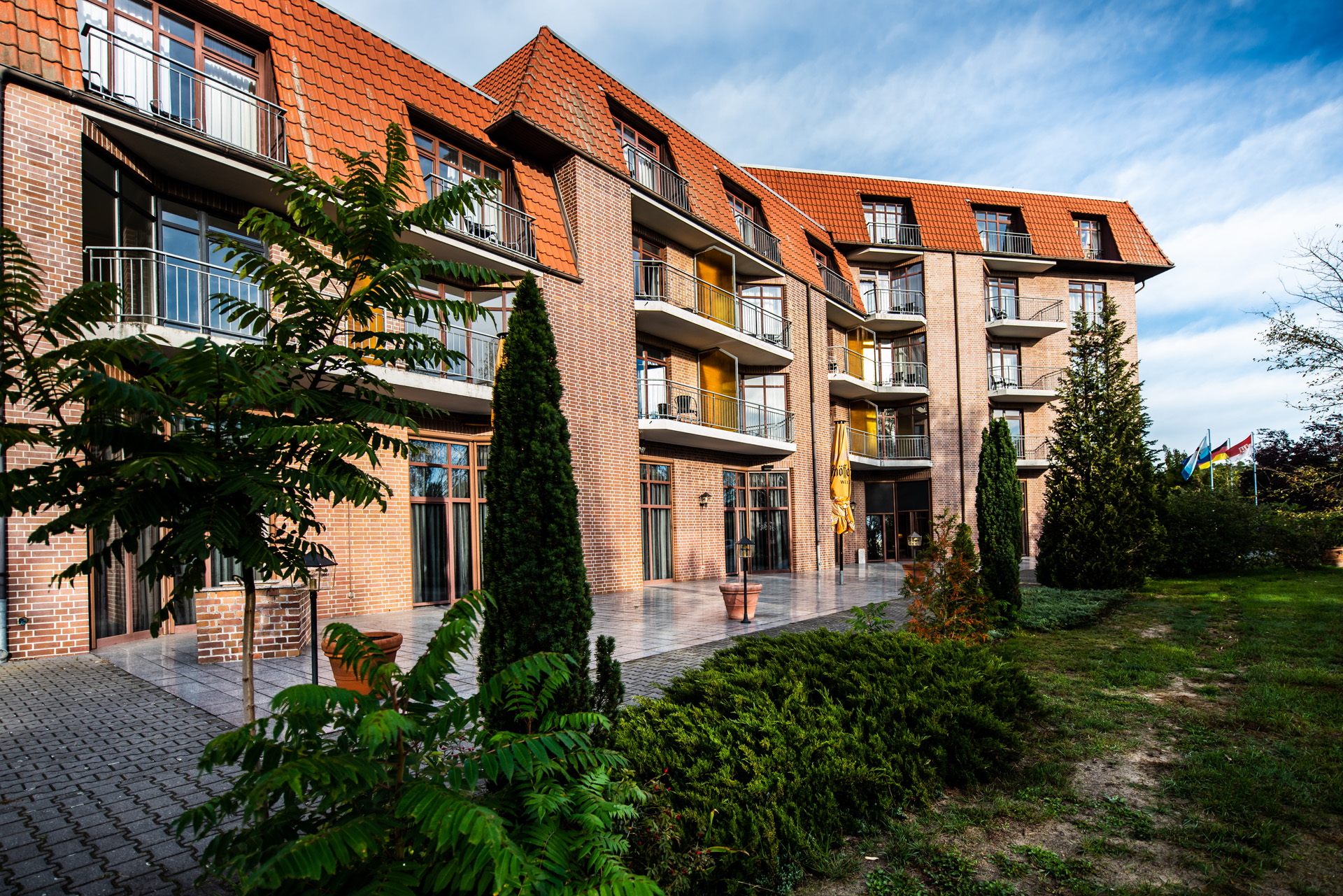 Vincera-Klinik Spreewald eröffnet, André Matthes zur Spreewaldmalerei, Liuba-Gallery eröffnet.