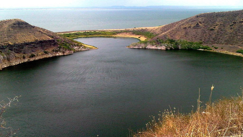 Lago Tilapia, Isola Centrale Lago Turkana Kenya