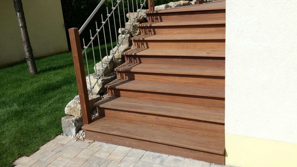 Holztreppen - Treppen aus Holz - dieholzterrassens Webseite!