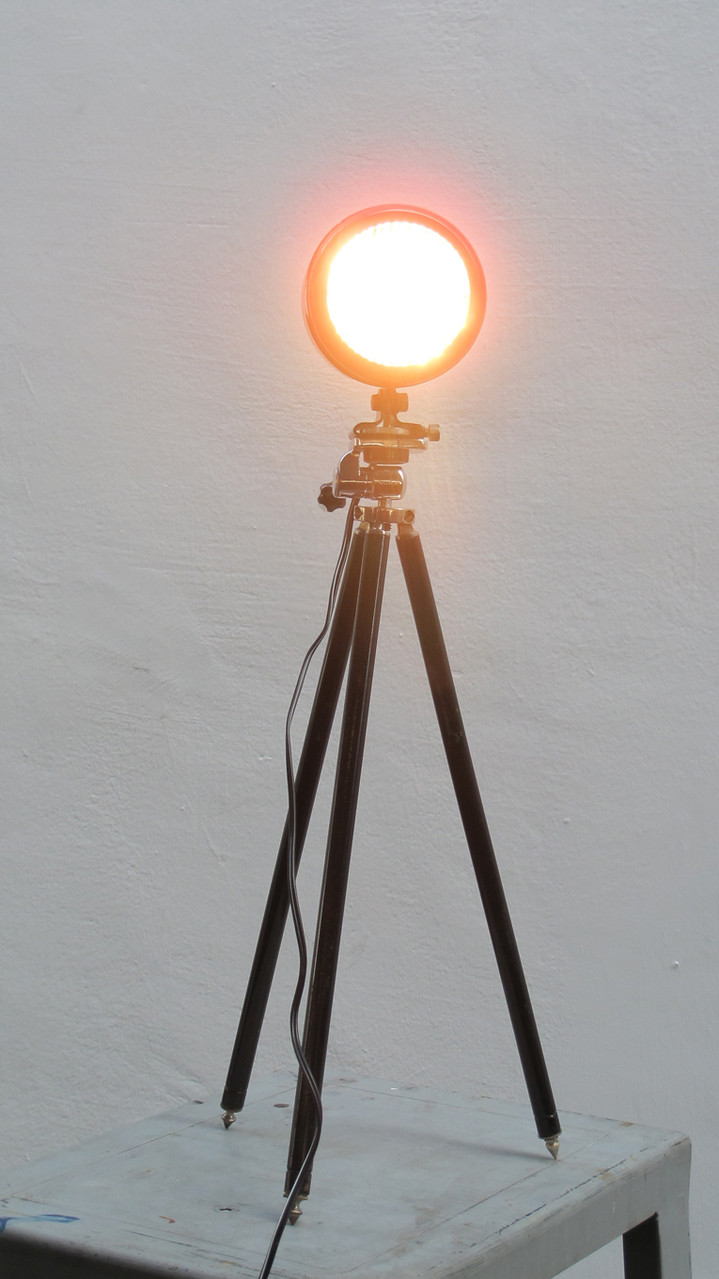 Farradlampe, Stehlampe, Tripot, Vintage Art, upcycling,  Kraftobjekte Wolfgang Wallner Hall in Tirol