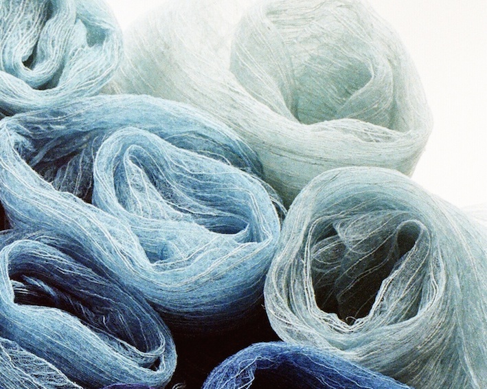 藍でつくられた色ー⑤ 瓶覗き - japanblue-space 阿波藍のはなし