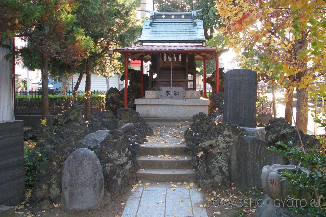 浅間神社と富士塚