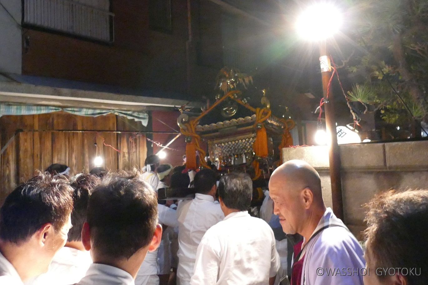 神社の参道に入ったら宮入りとみなします