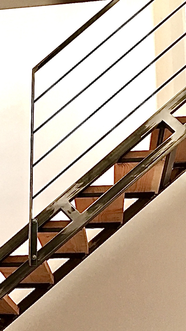 escalier acier-bois
