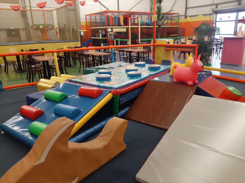 Espace moins de 4 ans