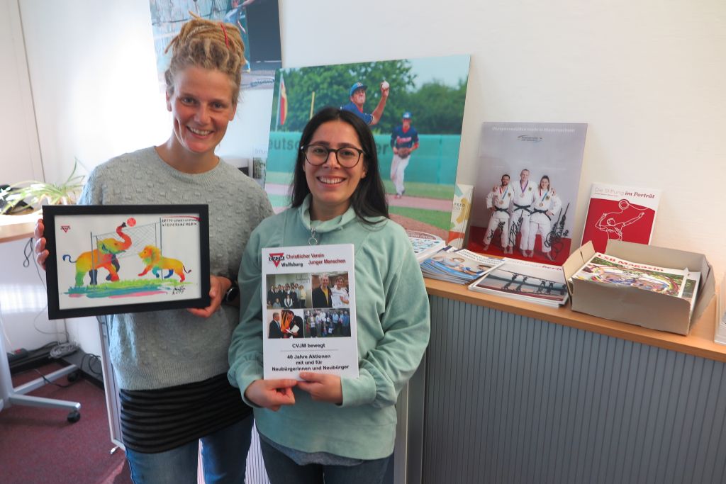 Heide Seksts (von links) und Felek Güler