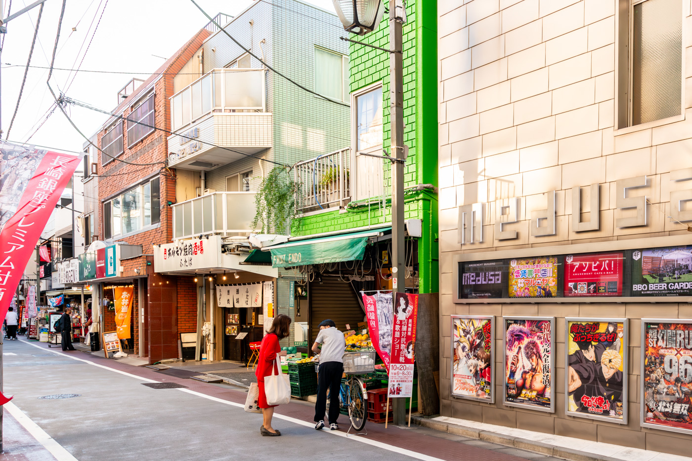 長崎銀座の店舗（350m）