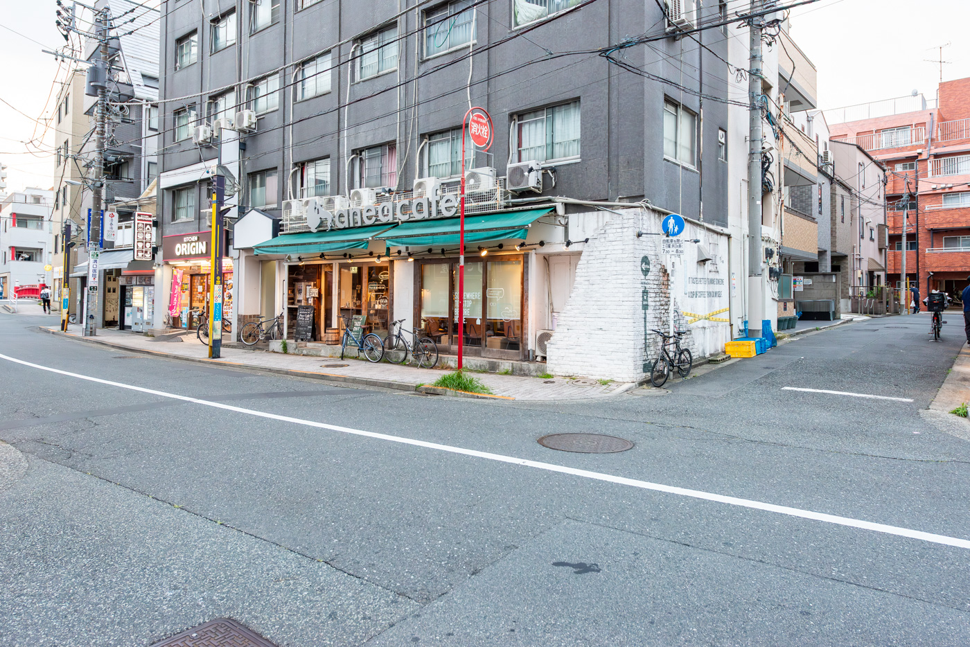 anea cafe（350m）