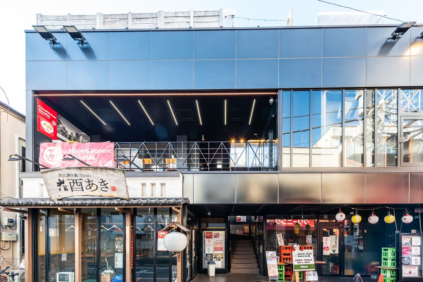 12月31日撮影　長崎銀座の人気ラーメン店「カネキッチンヌードル」（350m）　