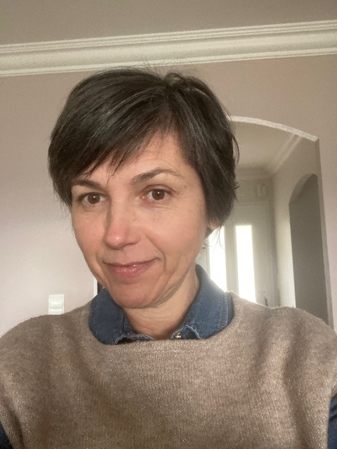 Après prof : le parcours de Katia, de professeur des écoles à ingénieure pédagogique