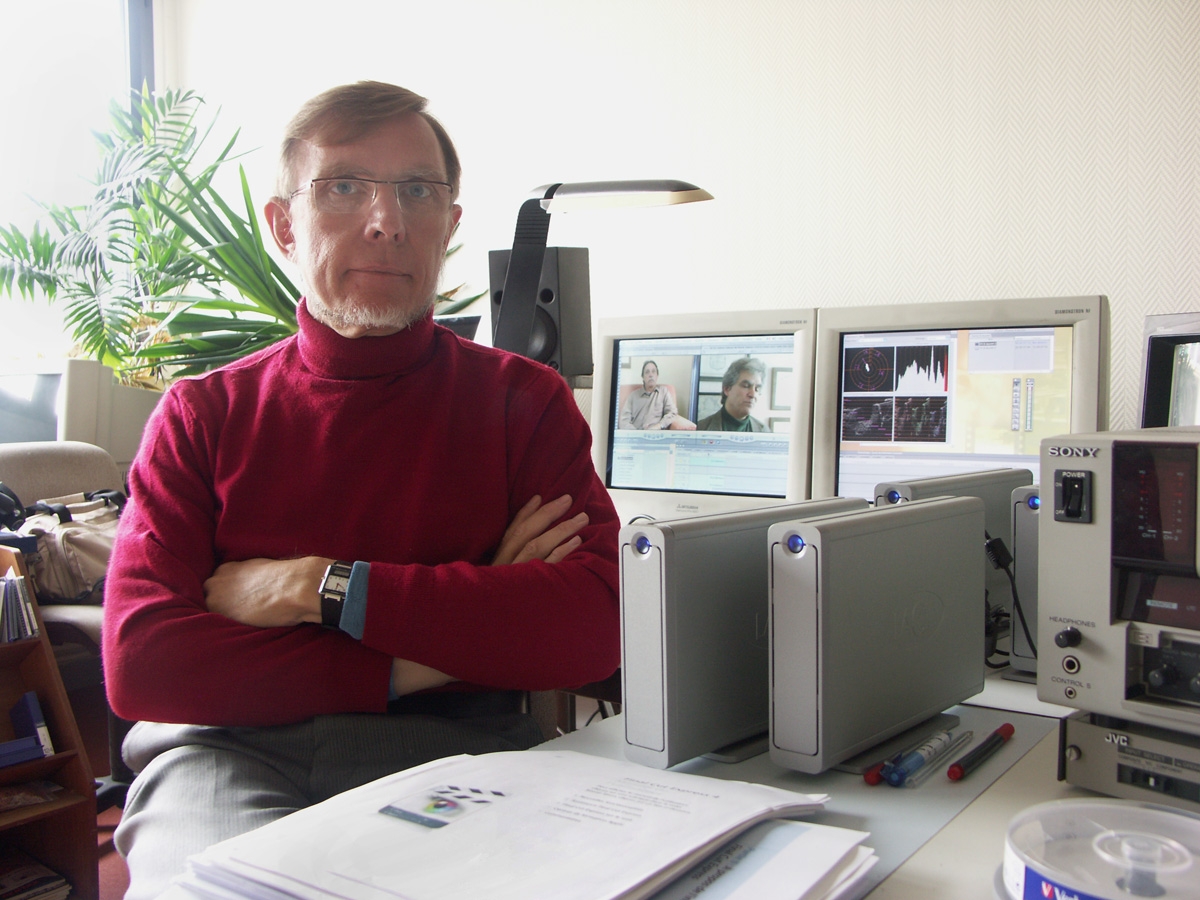 Après Prof certifié de Lettres Modernes, la seconde carrière exceptionnelle de Bernard...