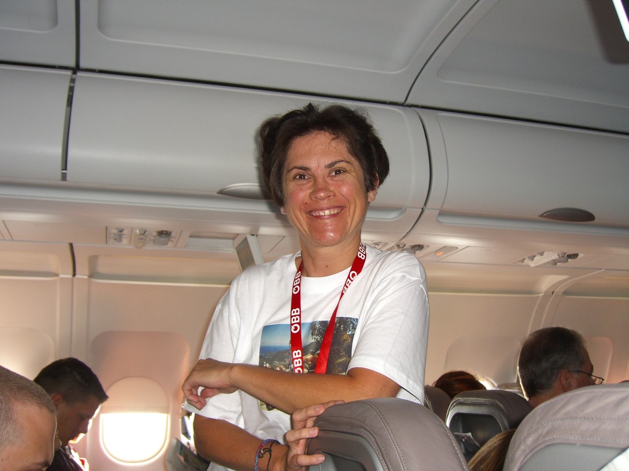 ... die Geburtstagsgäste werden im Flugzeug begrüßt