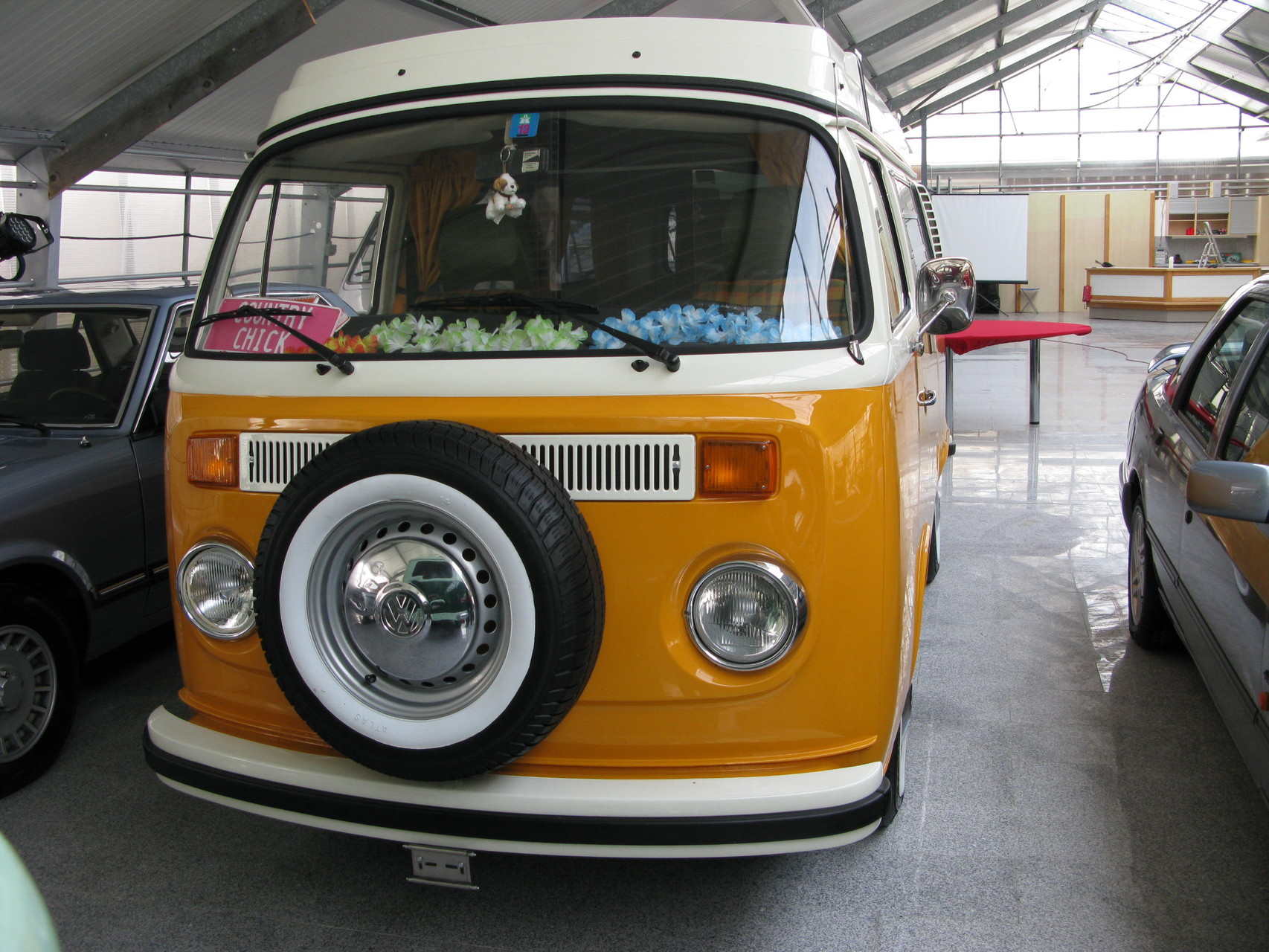 VW Bus