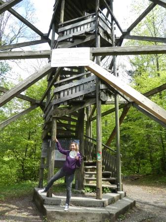 Der Teller kommt hoch hinaus auf den Aussichtsturm Albis-Hochwacht. :)