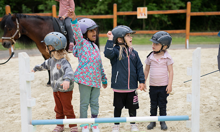 Eltern-Info: Mein Kind will reiten lernen. Was nun?