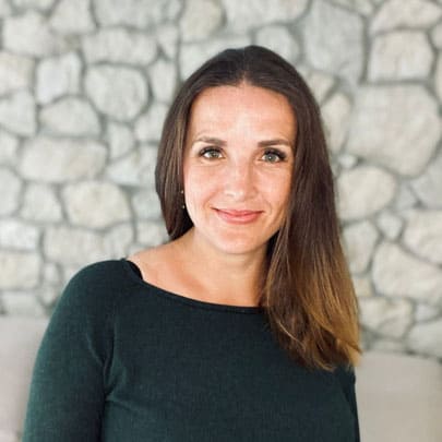 Ordnungscoach Dorith Schumacher in Frankfurt. Lass' uns gemeinsam in deinem Zuhause Ordnung schaffen und halten mit Ordnungscoaching!
