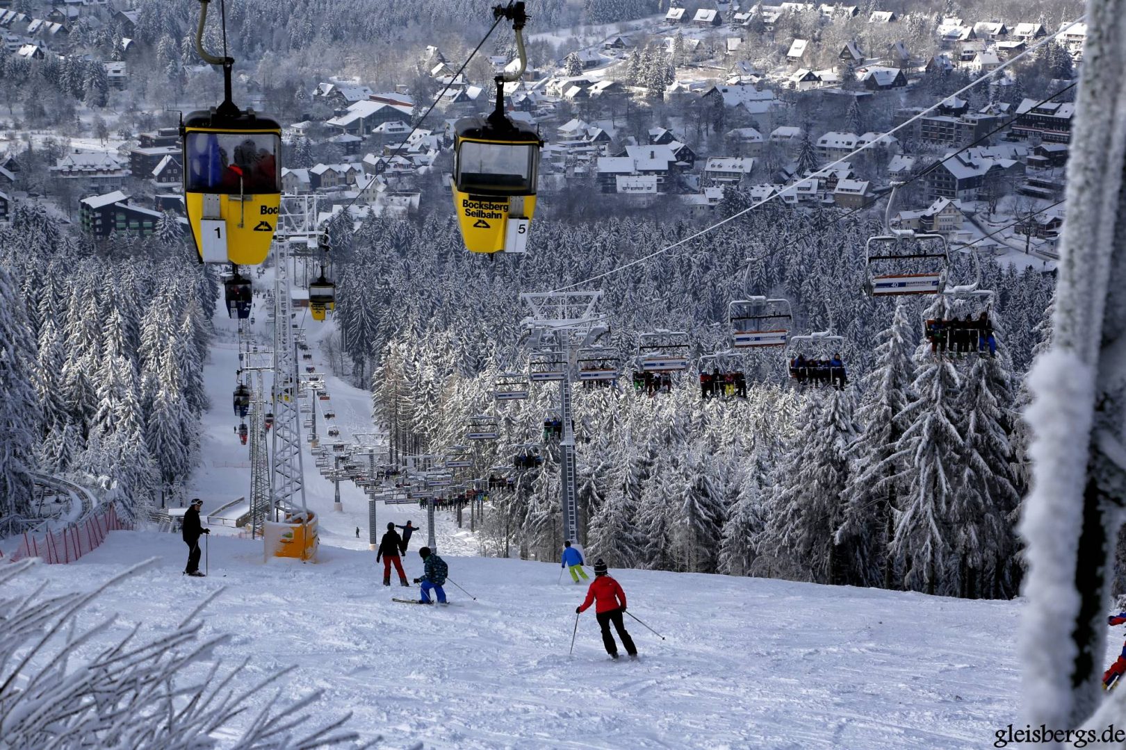 Und im Winter könnt ihr nebenan auf dem Bocksberg bei guten Schneebedingungen auch Schlitten und Ski fahren!