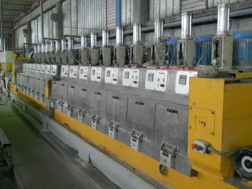 Pressa Longinotti K 805 - Levigatrice / Lucidatrice a 16 teste