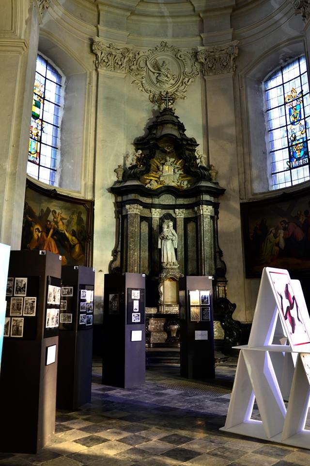 Expo Photo de l'Institut Rops pour Chambres avec vues