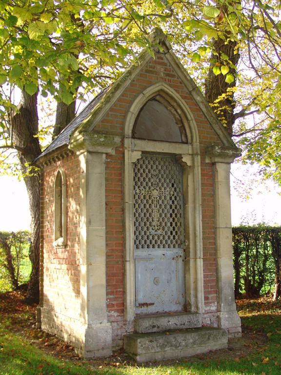 Chapelle de dévotion à Bacouel