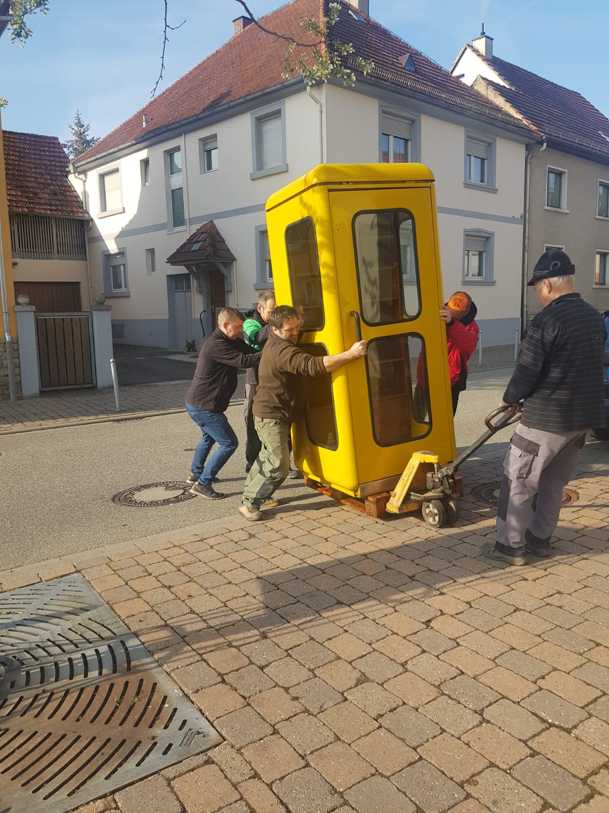 ... an ihren ...