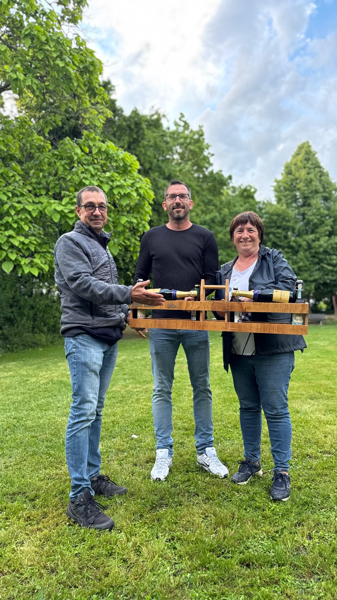 strahlende Sieger unser Mutter-Sohn Team Marianne und Jochen Vogel