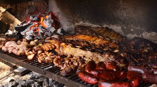 Deleitese con nuestros asados al estilo Correntino