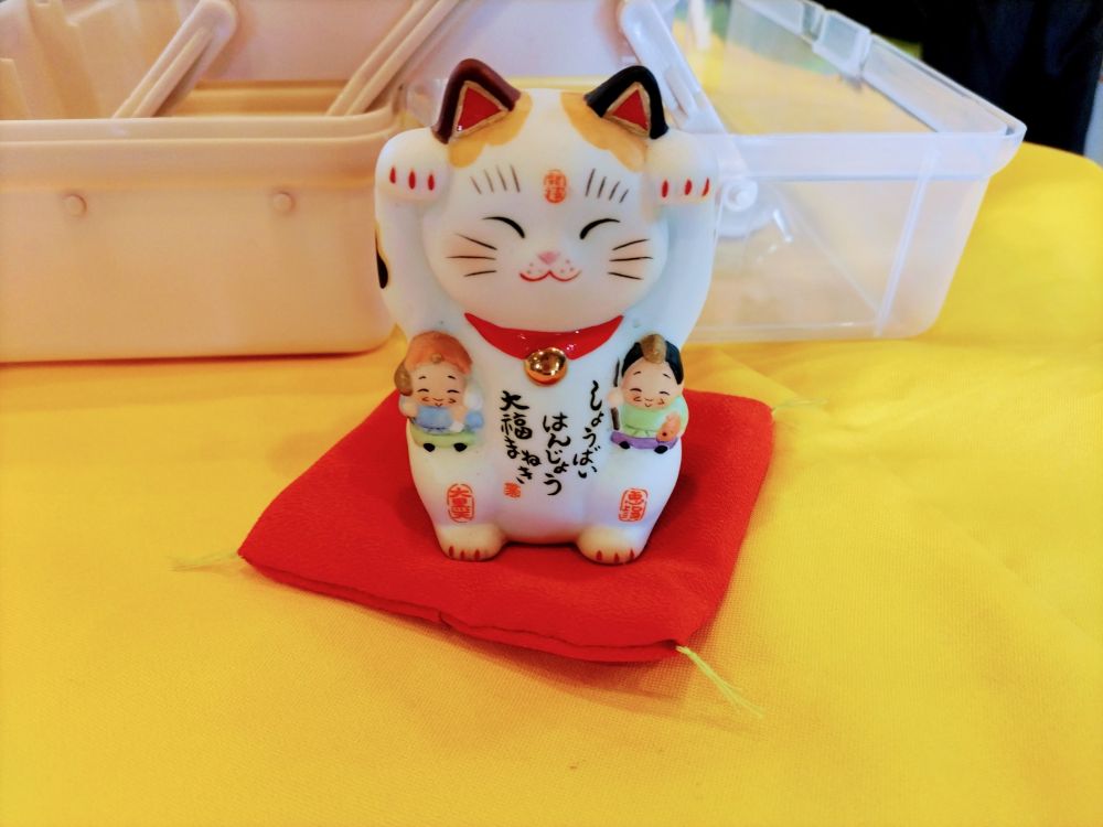 『ひとむすびマルシェ(猫の日)』で伊勢おやきを販売しました！