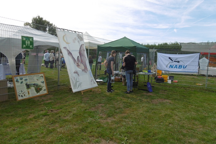 NABU-Stand beim Sommerfest in Varlosen